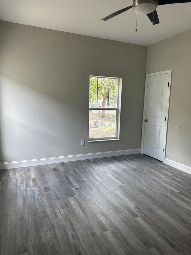 7706 N Riverdale Ave, Tampa, FL 33604 - photo 4