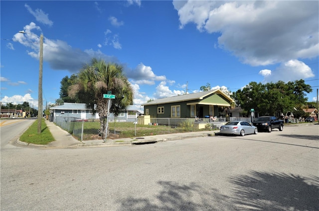 view of front of house