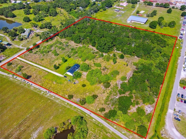 Listing photo 3 for 5808 Bishop Rd, Wimauma FL 33598