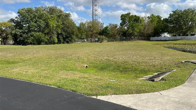 19915 Dolores Ann Ct, Lutz, FL 33549