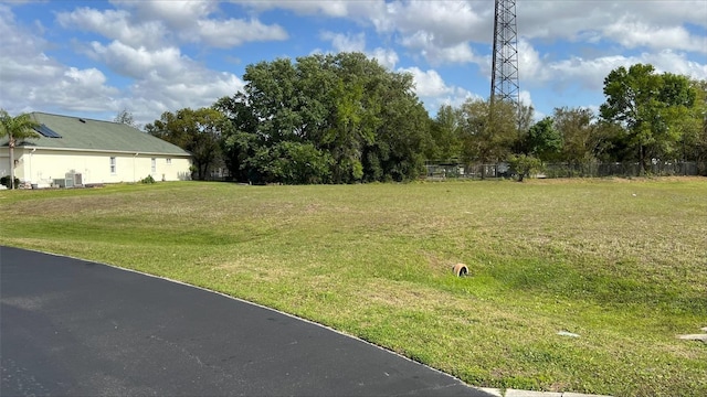 19915 Dolores Ann Ct, Lutz, FL 33549