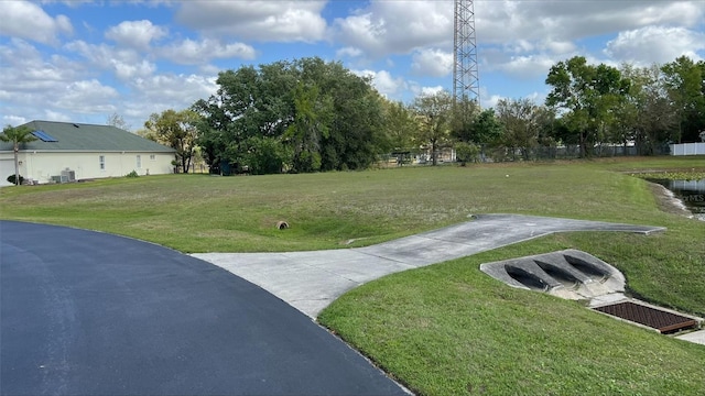 19915 Dolores Ann Ct, Lutz, FL 33549