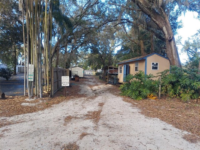 453 W Dr Martin Luther King Jr Blvd, Seffner, FL 33584 - photo 10