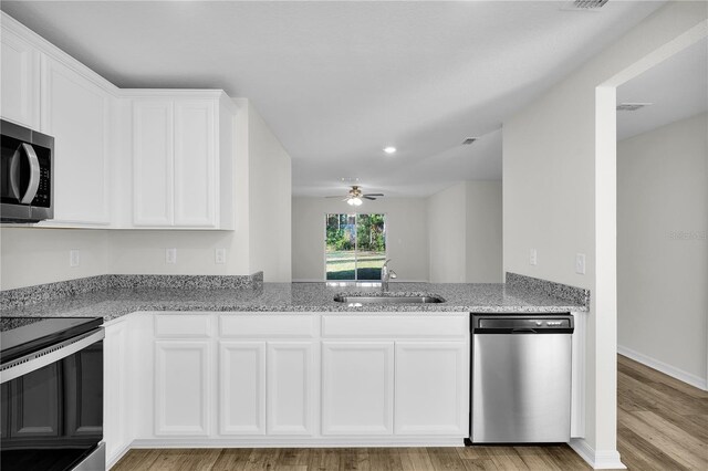 5952 Gillot Blvd, Port Charlotte, FL 33981 - photo 4