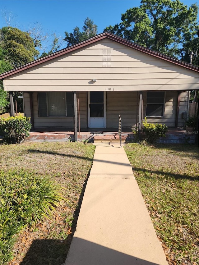 1104 W Ball St, Plant City FL, 33563, 3 bedrooms, 1 bath house for sale