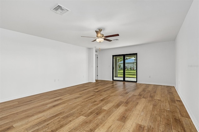 unfurnished room with light hardwood / wood-style floors and ceiling fan