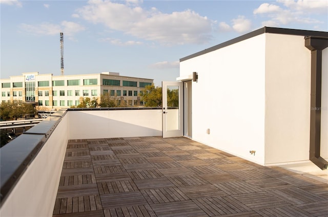 exterior space featuring a balcony