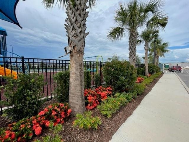 7002 162nd Pl E, Parrish, FL 34219 - exterior space with fence
