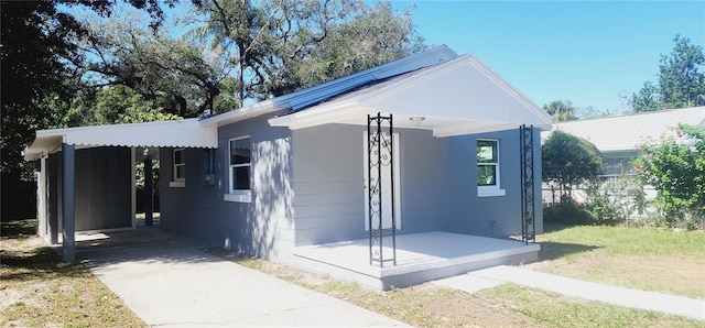 Listing photo 3 for 10008 N Jasmine Ave, Tampa FL 33612