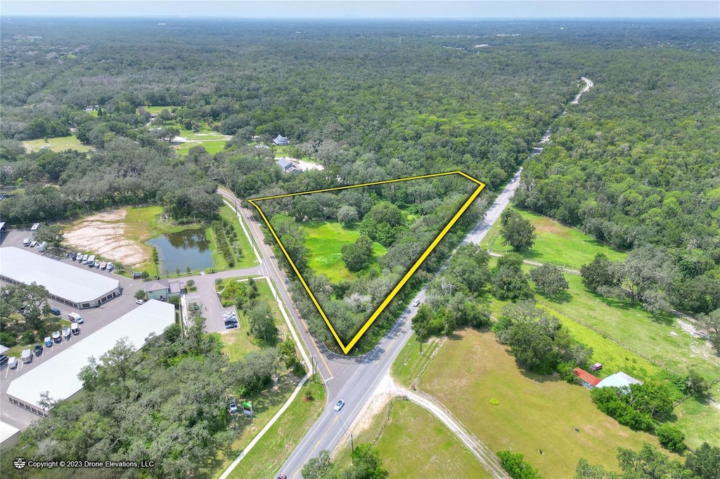 5226 Lithia Springs Rd, Lithia, FL 33547