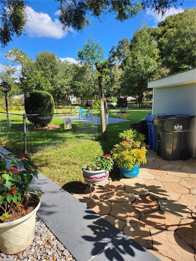 view of yard with a patio