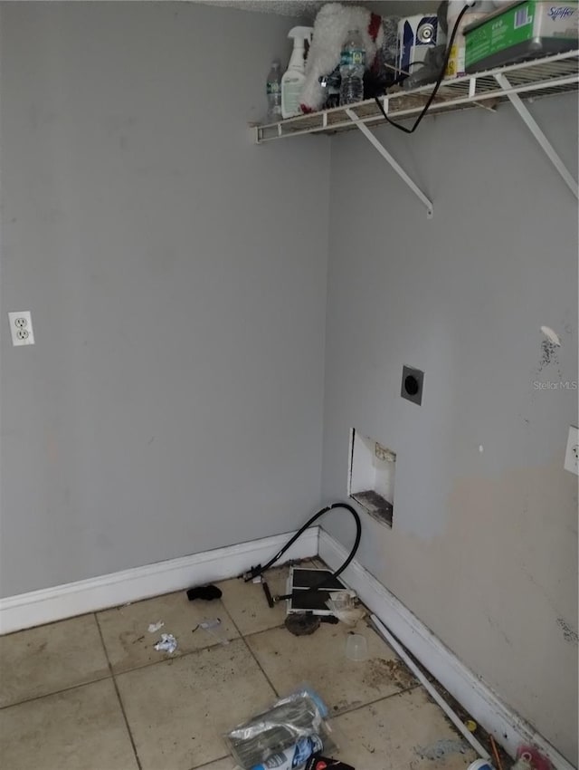 washroom with electric dryer hookup