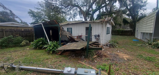 view of outbuilding