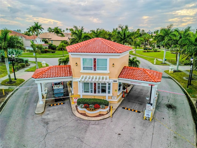 view of front of home