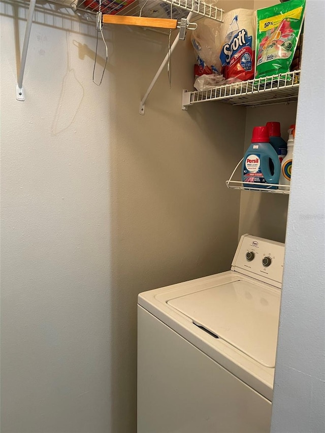 laundry area featuring washer / clothes dryer