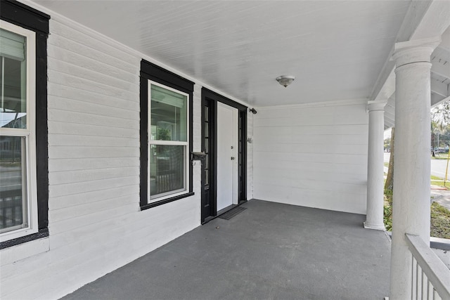 view of patio featuring covered porch