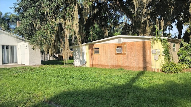 exterior space featuring a lawn