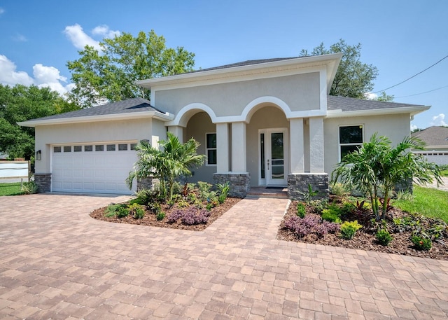 view of front of house featuring a garage