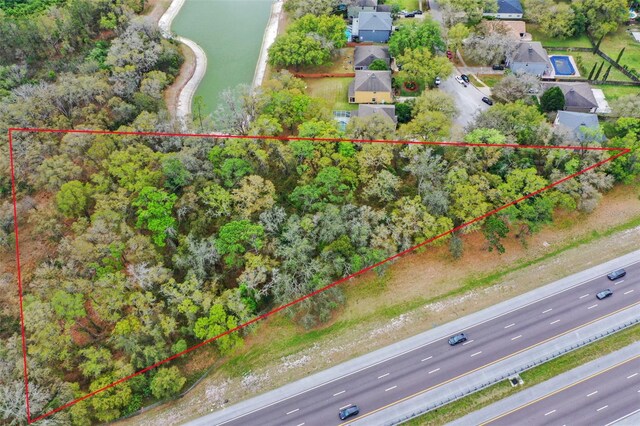 Listing photo 3 for Mccrea Dr, Lutz FL 33549