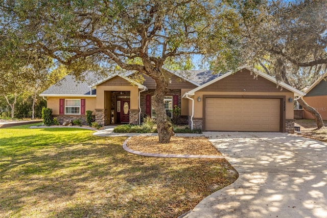 craftsman inspired home with a front yard and a garage