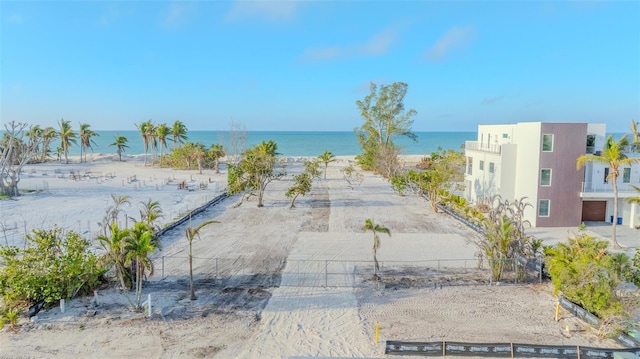 Listing photo 3 for 6351 Gulf Of Mexico Dr, Longboat Key FL 34228