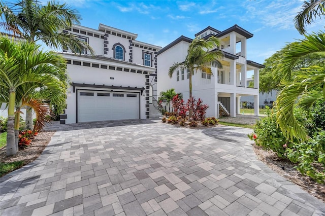 view of front of house featuring a garage