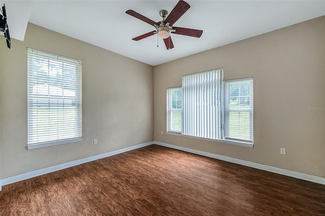 empty room with ceiling fan