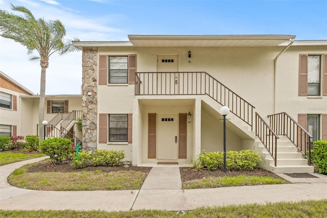 view of townhome / multi-family property