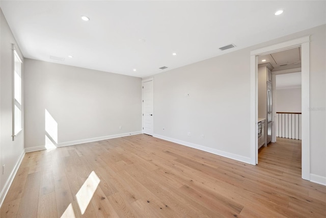 empty room featuring light hardwood / wood-style flooring