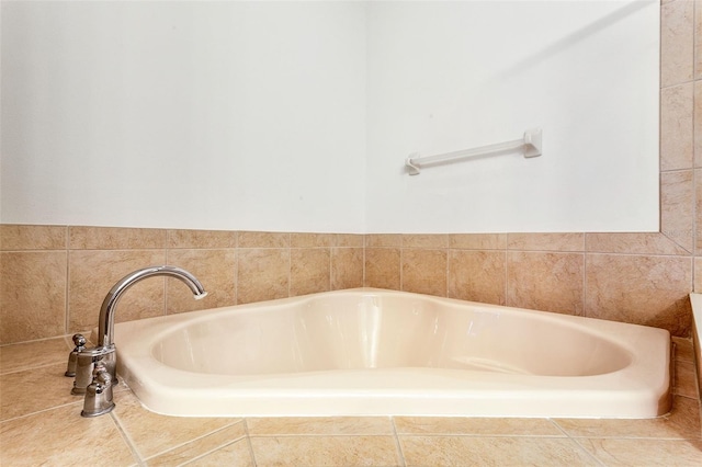 bathroom with a tub