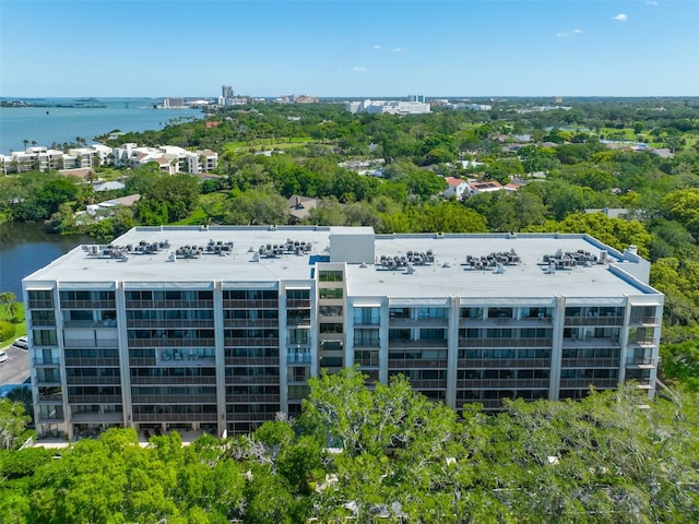 bird's eye view with a water view