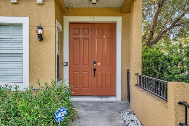 view of entrance to property