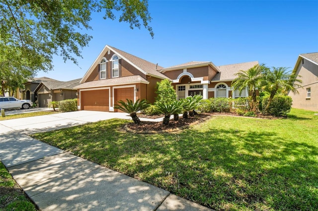 view of front of house featuring a front lawn