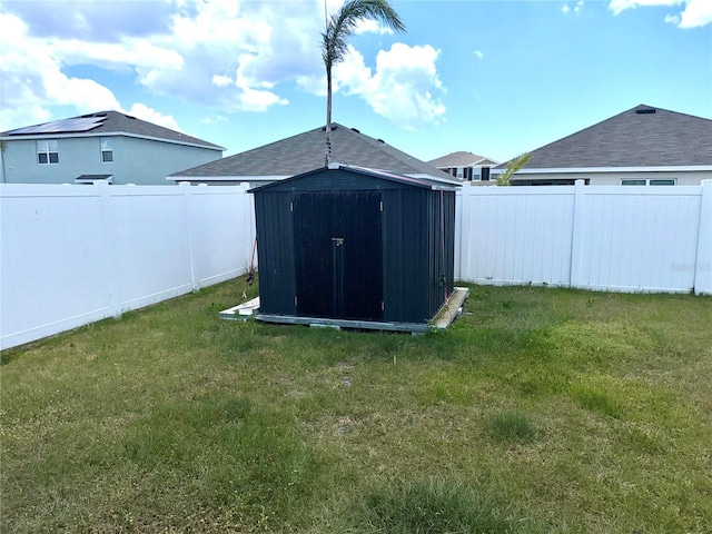 view of outdoor structure with a yard