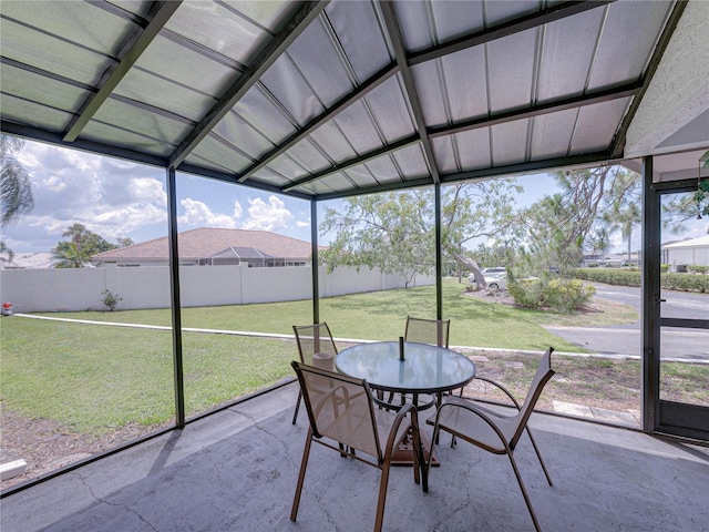 view of sunroom / solarium