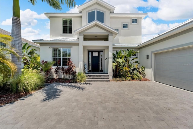 view of front of house featuring a garage