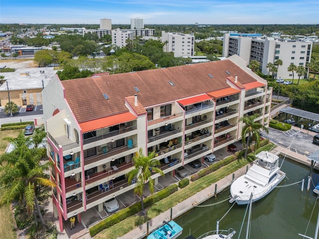 bird's eye view featuring a water view