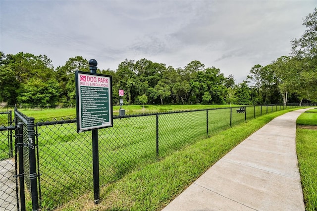 view of home's community featuring a yard