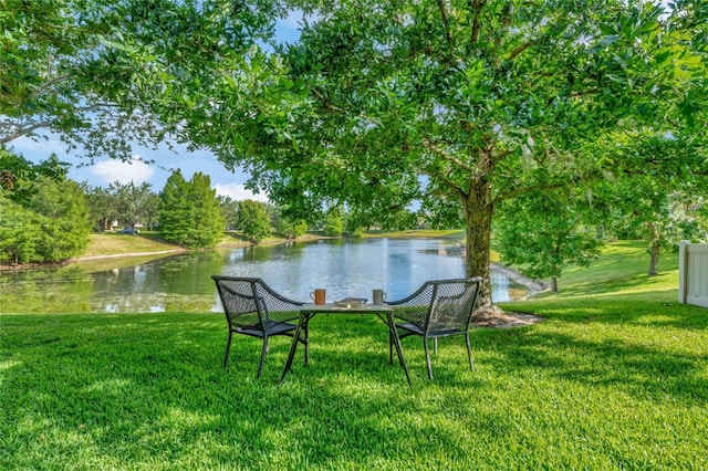 view of yard with a water view