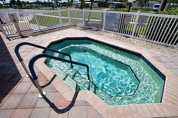 405 Chiquita, North Port, FL 34287