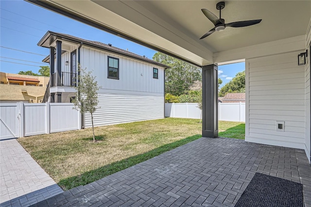 view of patio / terrace with ceiling fan