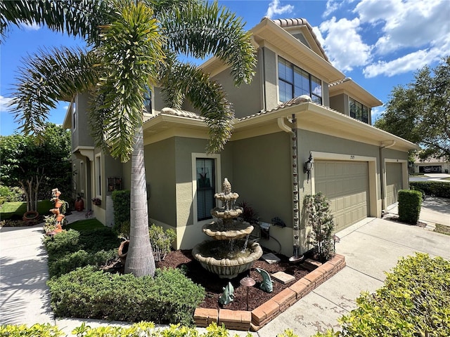 view of front facade with a garage