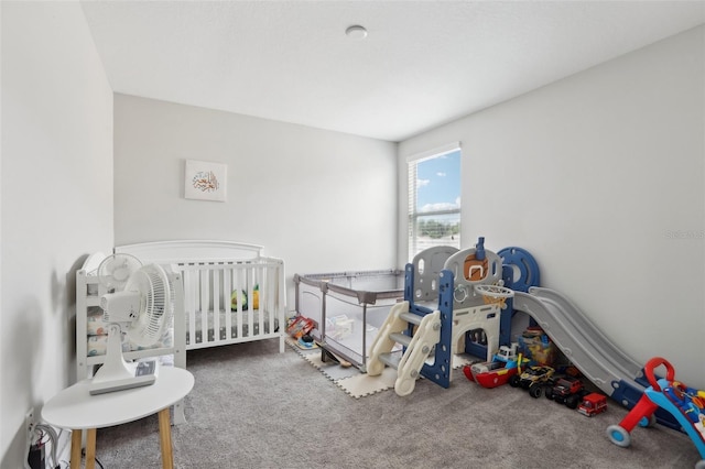 bedroom featuring carpet floors