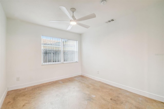 spare room with light carpet and ceiling fan