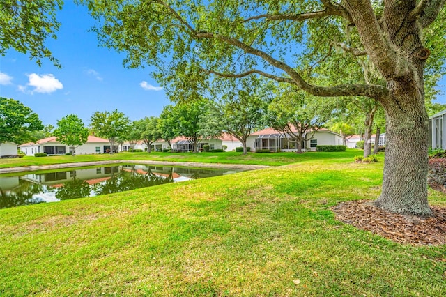 view of yard featuring a water view