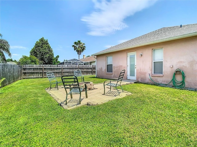 view of yard with a patio area