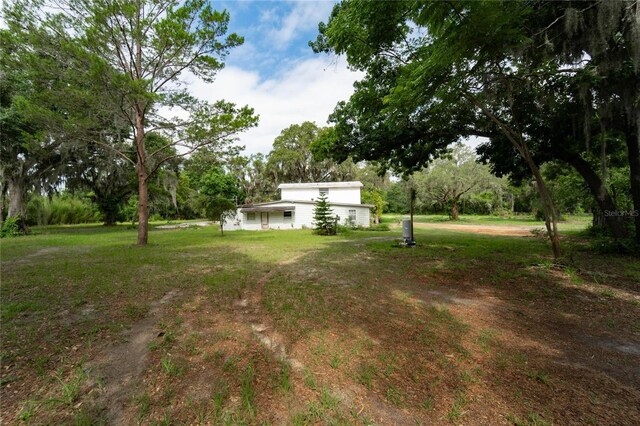 7813 Valrie Ln, Riverview, FL 33569 - view of yard