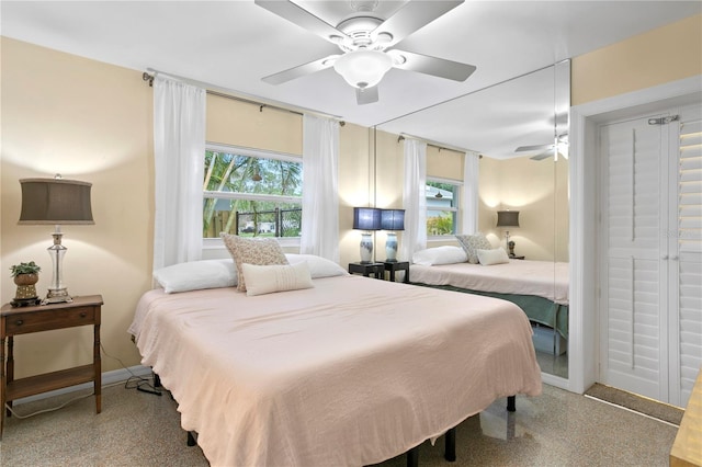 bedroom with ceiling fan