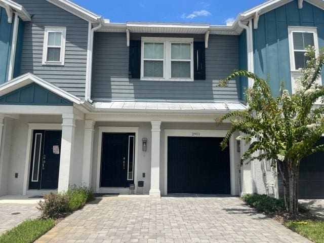 view of front of home featuring a garage