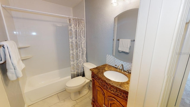 full bathroom featuring tile flooring, toilet, shower / bathtub combination with curtain, and vanity